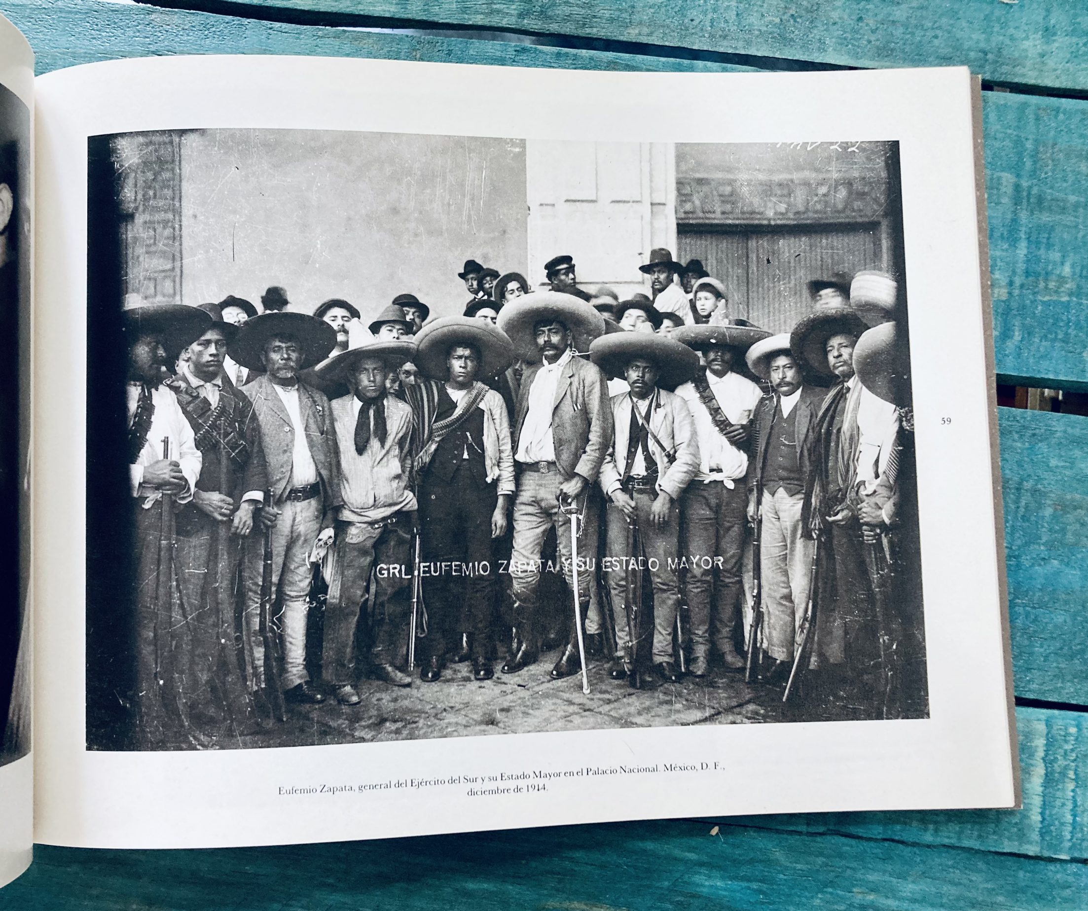 ARCHIVO CASASOLA. JEFES, HÉROES Y CAUDILLOS - Image 4